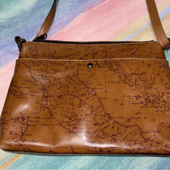 Patricia Nash Leather Kenilworth Signature Map Riot Rust Crossbody Bag - Picture 5 of 12